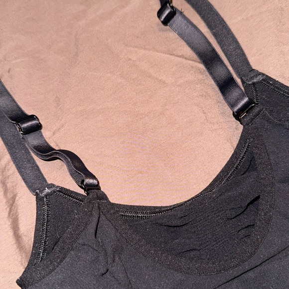 SKIMS Seamless Sculpt Bralette - Onyx - S/M - Picture 6 of 8